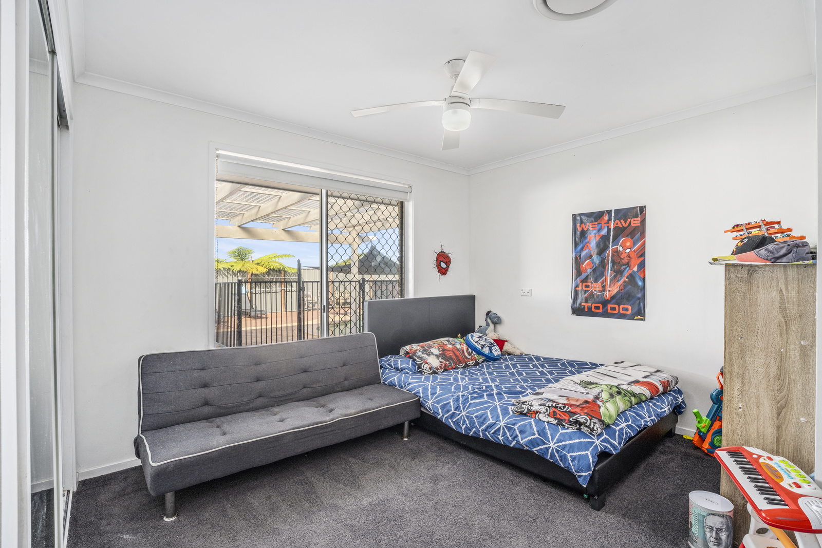 013_Open2view_ID775584-4_Merewether_Court